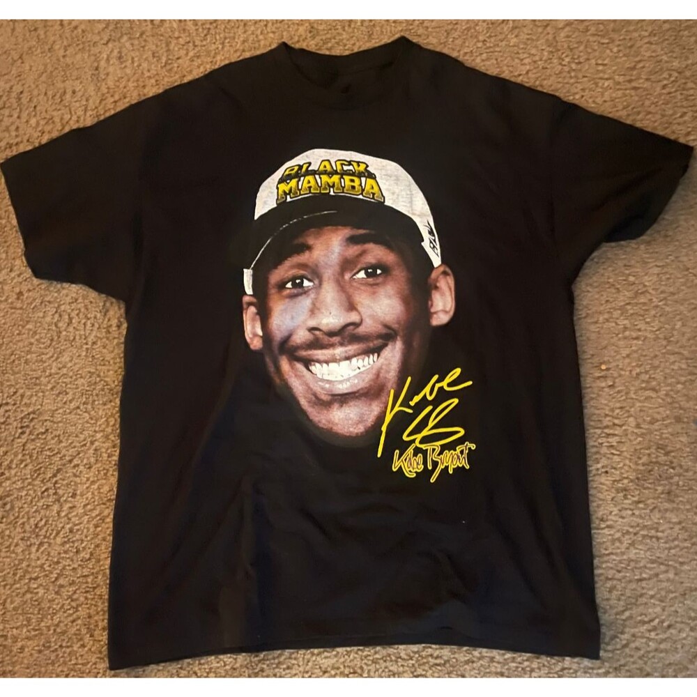 🏀 Kobe Bryant Black Mamba Tribute T-Shirt – (Fits Like 2XL – See Measurements)
